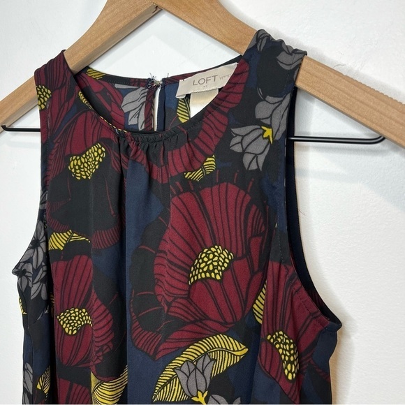 Women’s | LOFT Sleeveless floral blouse | XXSP - Picture 2 of 6